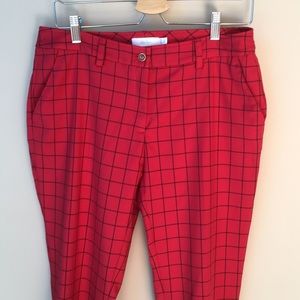 Lady Hagen red plaid casual/golf pants size 8